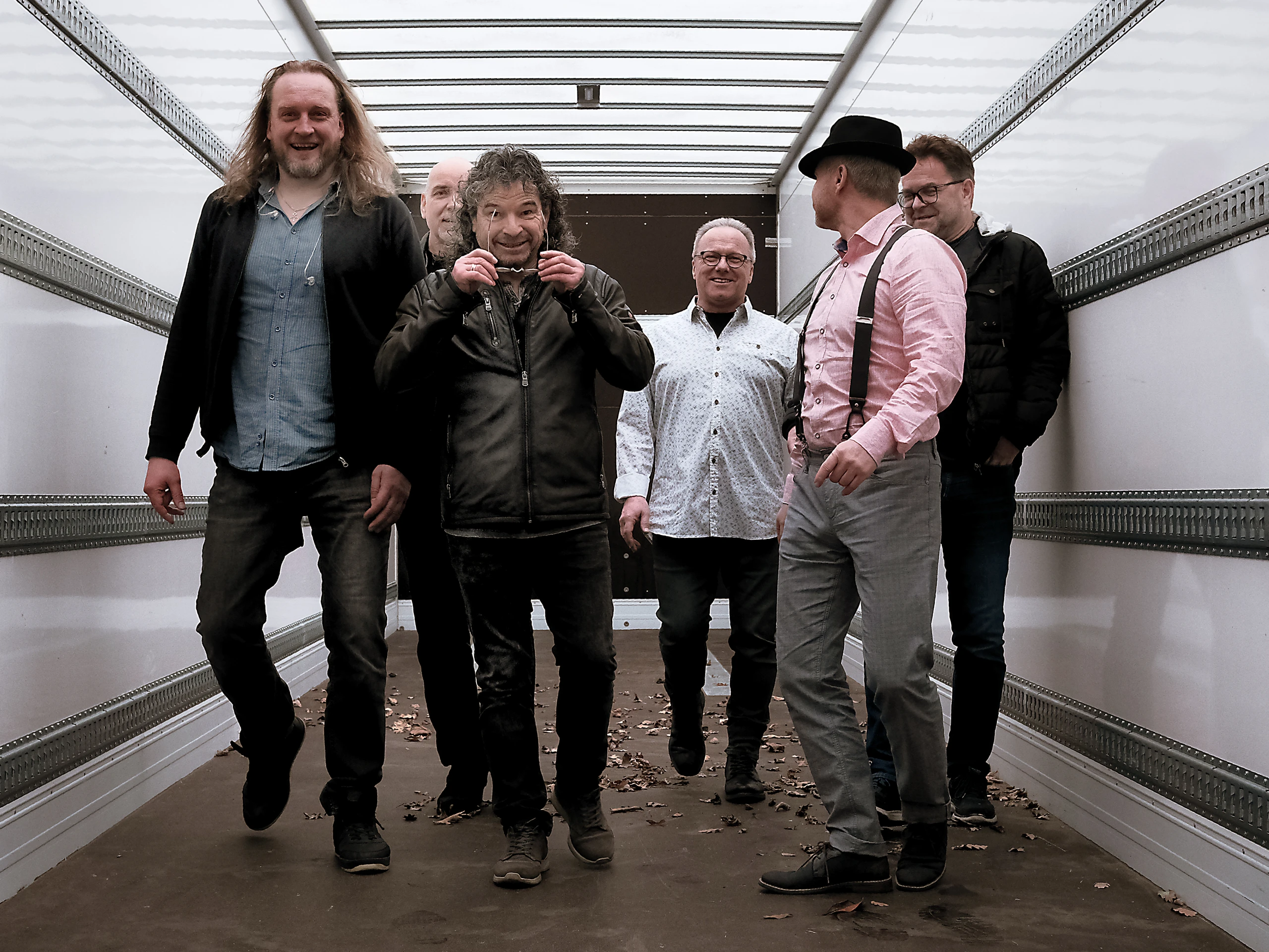 Liveband Lebenszeit - Eintritt frei