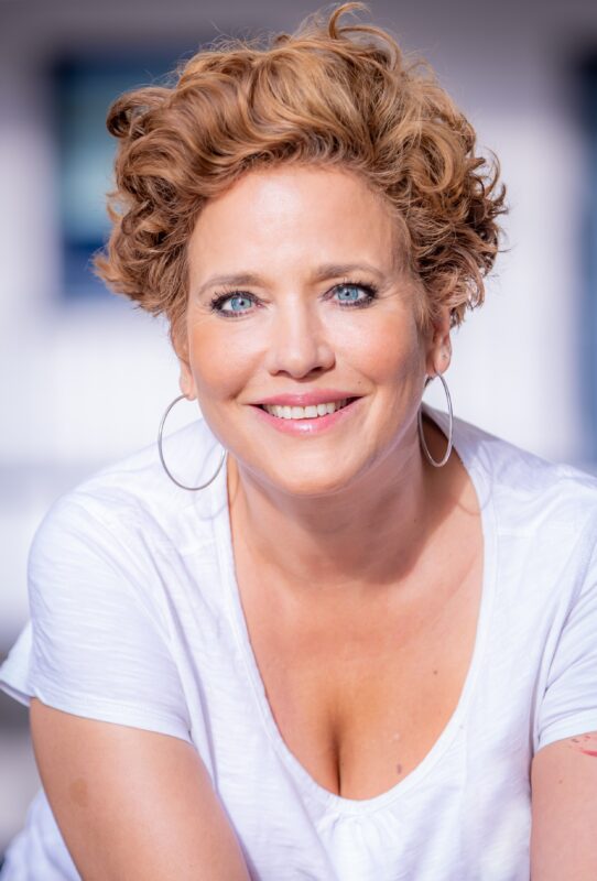 Lesung mit Muriel Baumeister - Hinfallen ist keine Schande, nur Liegenbleiben