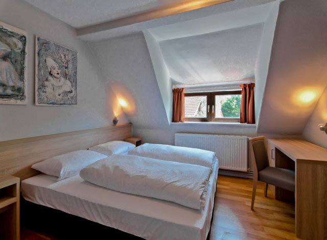 Gästehaus & Restaurant Seemannshus – Herzlich willkommen in Vitte!